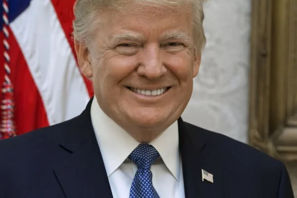 Трамп намалював США нову територію: на карті з’явилася частина Близького Сходу