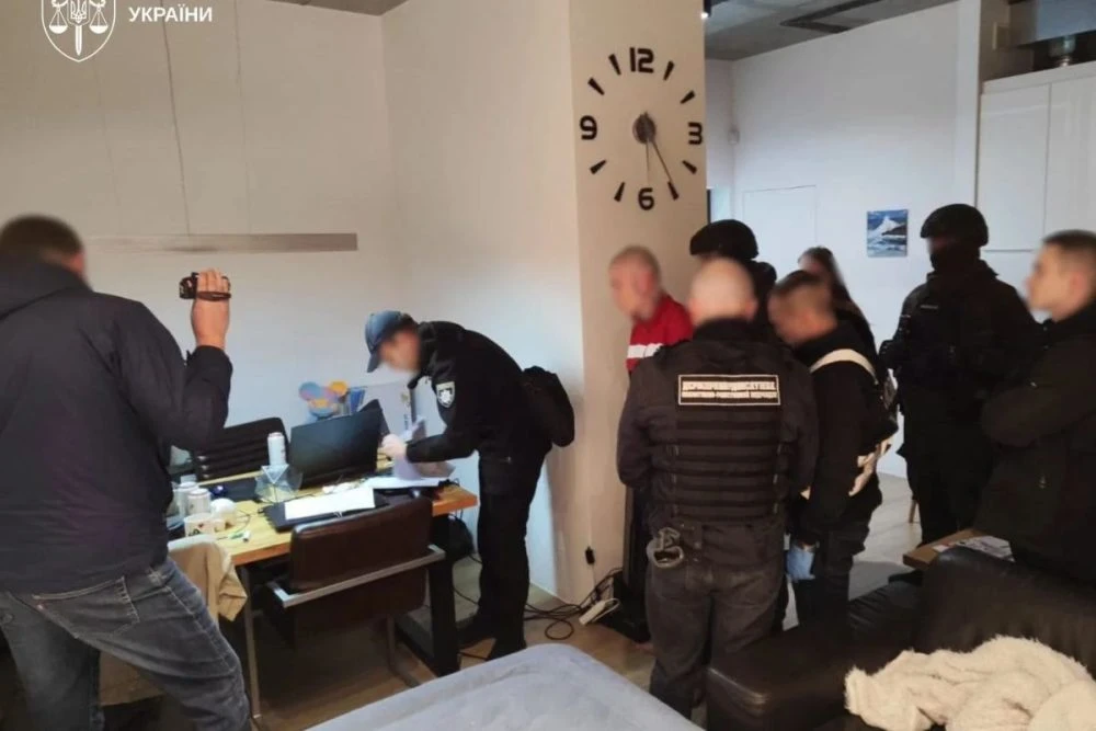У Києві та Запоріжжі викрили збут наркотиків у кав’ярнях